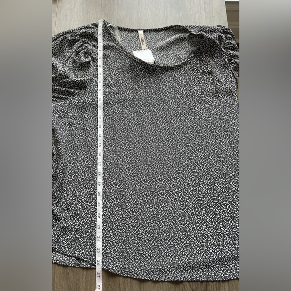 Tee For The Soul Boutique Blouse Womens 1X Black Tie Sleeves Top Shirt - Picture 14 of 15